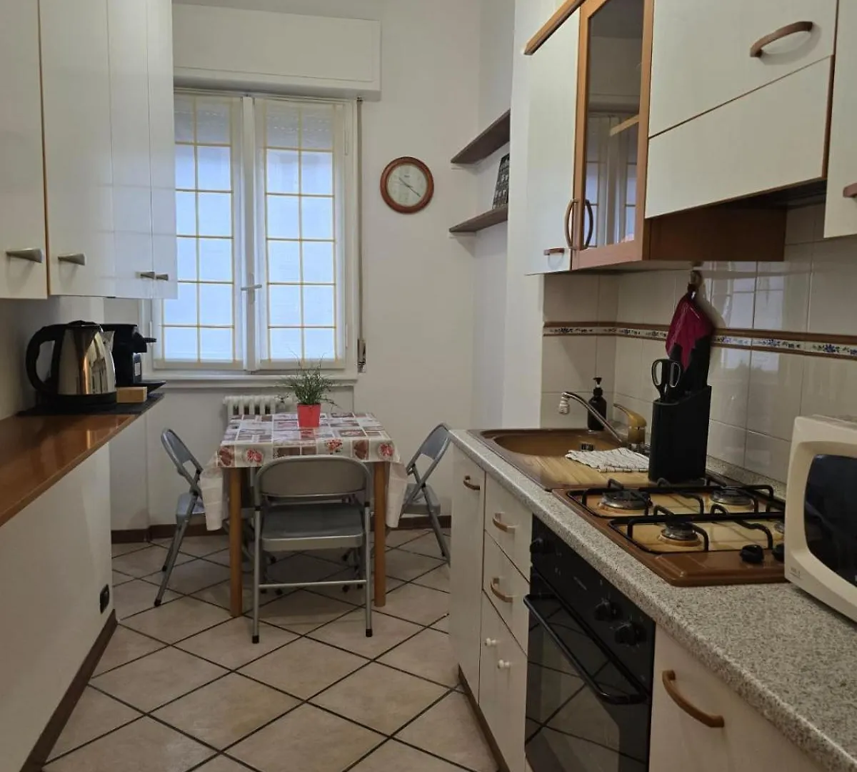 Hbhall Solari 11 Apartment Milan Italy